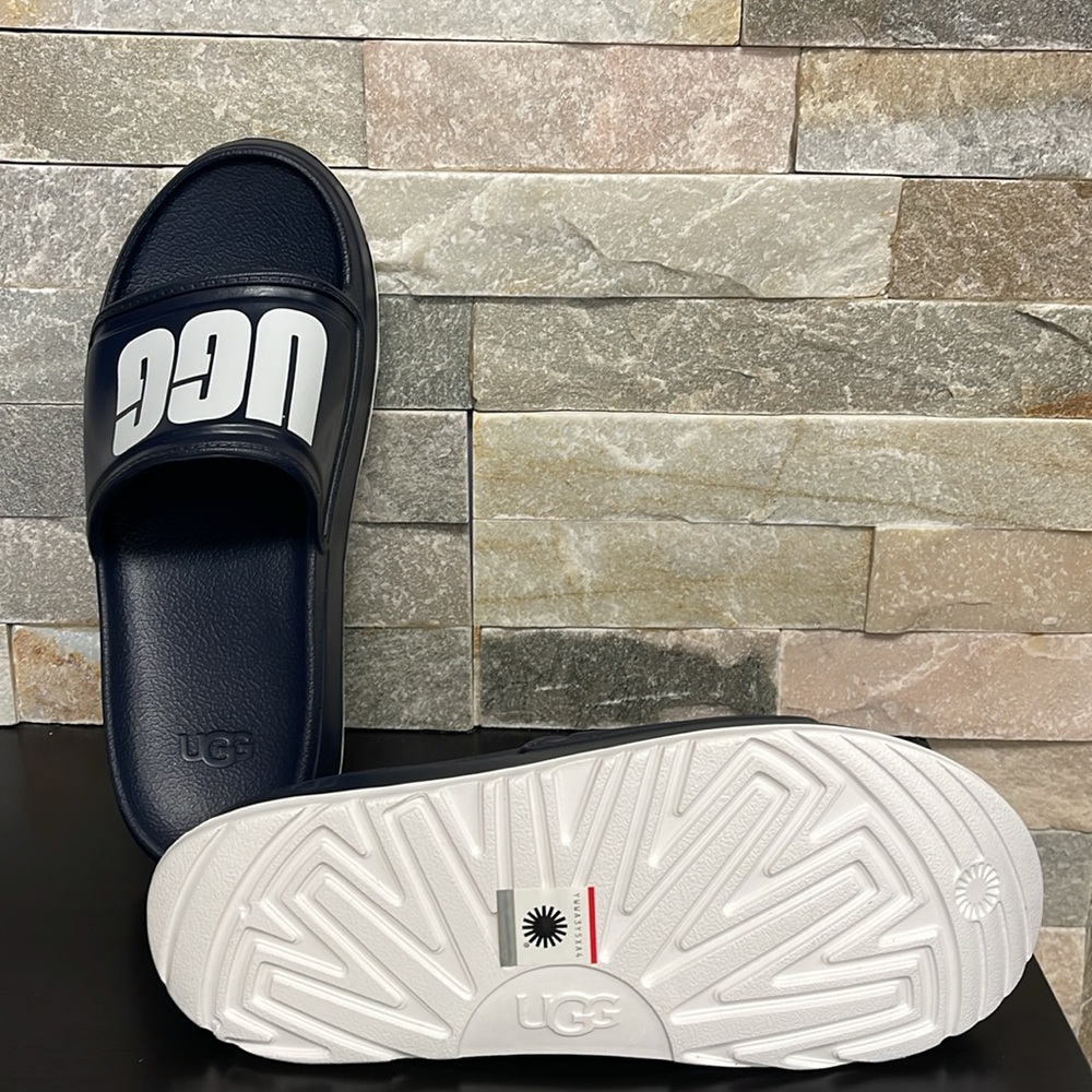 UGG Wilcox Men's Slide Sandal - Picture 11 of 11